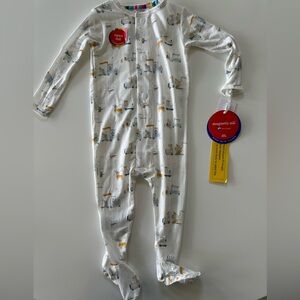 Magnetic Me Footie 9-12 Months